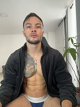 Snapshot of alexander_collin02 chatting on 7, 7, 2026 alexander collin02 online show from 7, 7, 2026