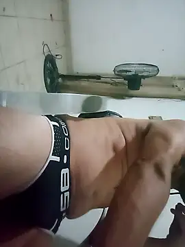 Snapshot of soulboyback chatting on 27, 4, 2026 soulboyback online show from 27, 4, 2026