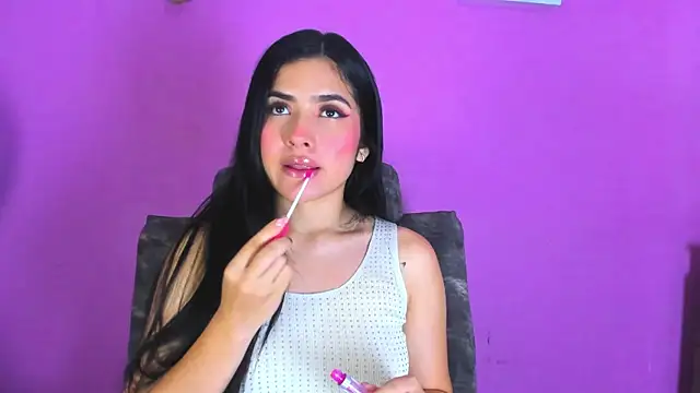 adara johnson   online show from 12, 2, 2025