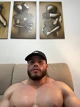 Snapshot of garageboy94 chatting on 1, 2, 2025 garageboy94 online show from 1, 2, 2025