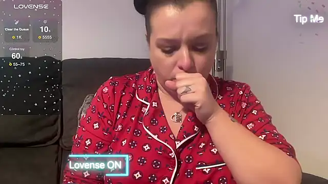 Snapshot of NaughtyWifeUK chatting on 29, 12, 2024 NaughtyWifeUK online show from 29, 12, 2024