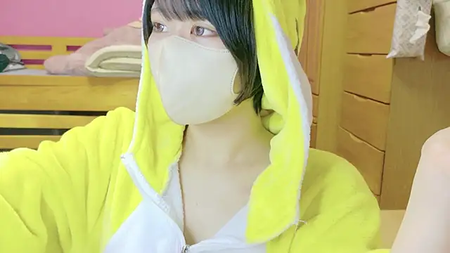 Snapshot of _usya_2525 chatting on 3, 2, 2025 usya 2525 online show from 3, 2, 2025