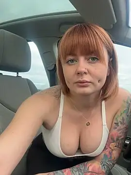 ObviouslyPeachy online show from 12, 11, 2025