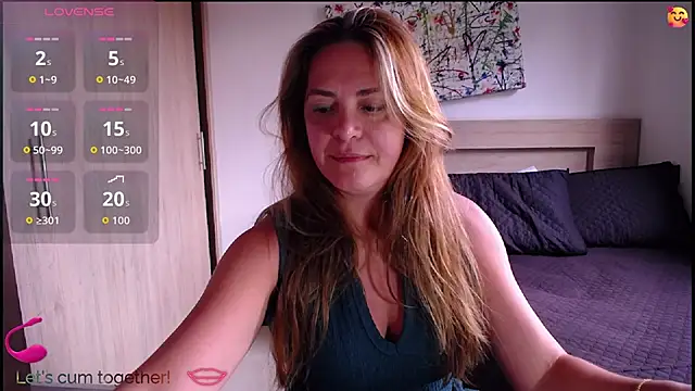 ParisW online show from 14, 10, 2025