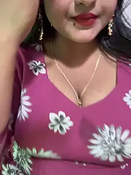 Snapshot of Ayesha_mahi chatting on 2, 4, 2026 Ayesha mahi online show from 2, 4, 2026