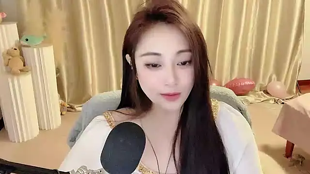Snapshot of Daisy-77 chatting on 9, 2, 2025 Daisy-77 online show from 9, 2, 2025