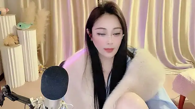 Snapshot of Daisy-77 chatting on 15, 3, 2025 Daisy-77 online show from 15, 3, 2025