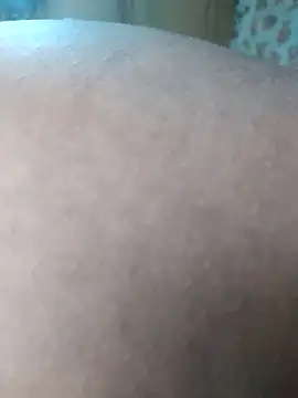 Snapshot of African_Masked_Couple chatting on 4, 3, 2025 African Masked Couple online show from 4, 3, 2025