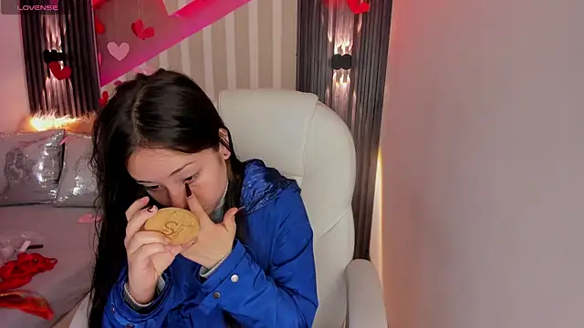 emily layton online show from 20, 2, 2025