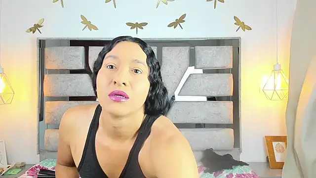 Alison Chan  online show from 22, 12, 2025