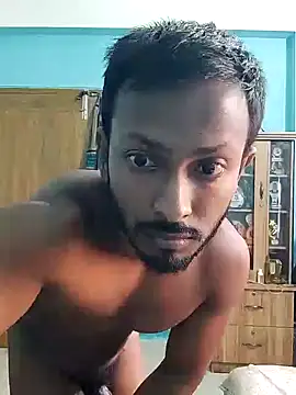 Snapshot of HunkyAriyan chatting on 12, 12, 2024 HunkyAriyan online show from 12, 12, 2024