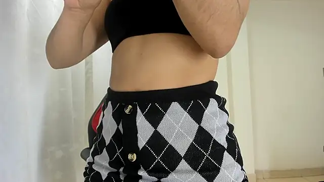 Snapshot of RileySkye chatting on 16, 12, 2024 RileySkye online show from 16, 12, 2024