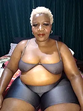 Snapshot of dirasweetlipsxx chatting on 16, 5, 2026 dirasweetlipsxx online show from 16, 5, 2026