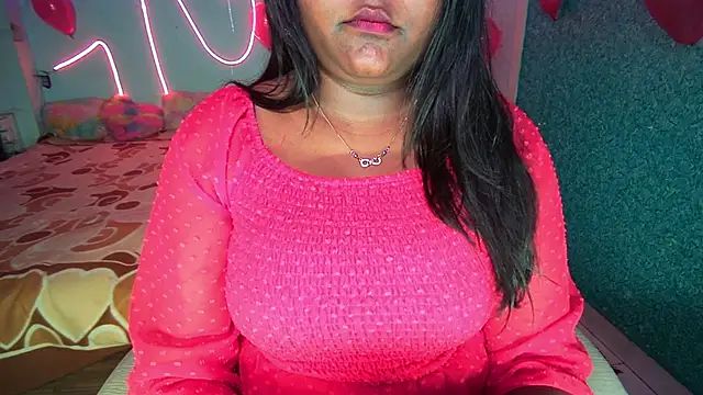 expression queen online show from 19, 2, 2025