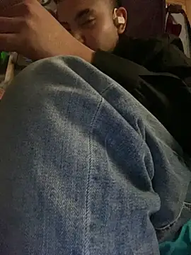 Snapshot of KeptupHack chatting on 8, 4, 2026 KeptupHack online show from 8, 4, 2026