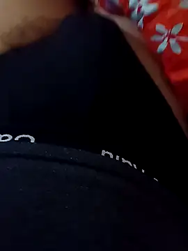 huzi518 online show from 4, 11, 2025