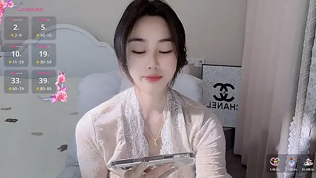 Caitlyn   online show from 7, 2, 2025