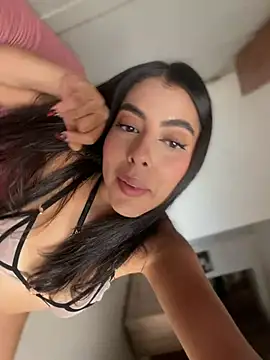 DakotaShelby online show from 26, 7, 2026
