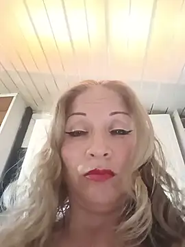 Snapshot of Fenix_528 chatting on 14, 6, 2026 Fenix 528 online show from 14, 6, 2026