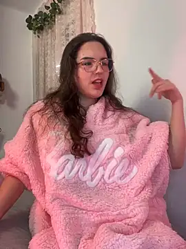 tatianaAlvarez1 online show from 28, 11, 2025