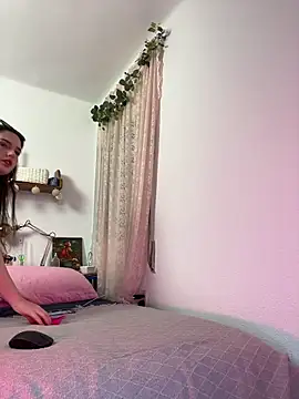 tatianaAlvarez1 online show from 4, 12, 2025