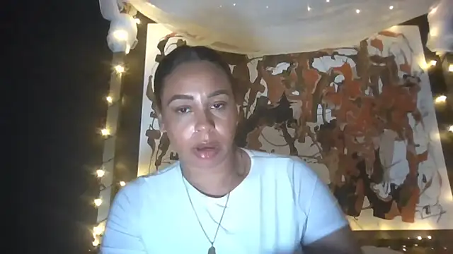 Snapshot of bigbootyjayda chatting on 4, 4, 2026 bigbootyjayda online show from 4, 4, 2026