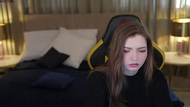 Michelle 054 online show from 23, 2, 2025