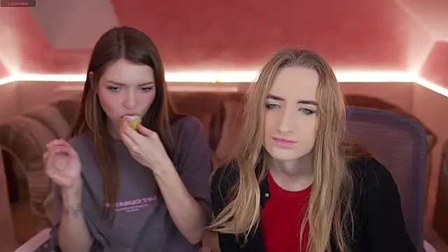 Michelle 054 online show from 4, 3, 2025