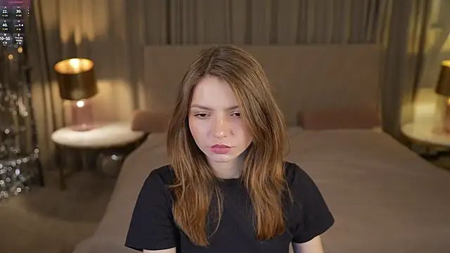 Michelle 054 online show from 9, 10, 2025