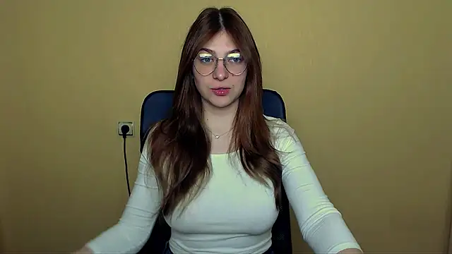Snapshot of Luna_Lush_ chatting on 2, 5, 2026 Luna Lush online show from 2, 5, 2026