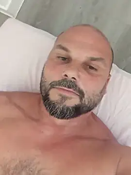 Javierchico online show from 15, 6, 2026