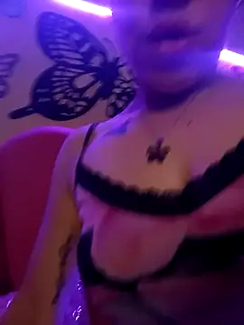 Snapshot of mariposapontiak420 chatting on 10, 10, 2025 mariposapontiak420 online show from 10, 10, 2025