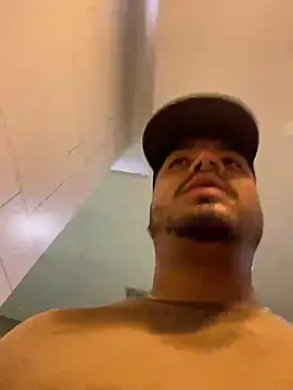 Snapshot of thiagowes chatting on 1, 5, 2026 thiagowes online show from 1, 5, 2026