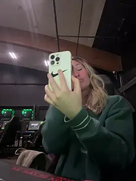 M1ssyk1ssy online show from 26, 12, 2024