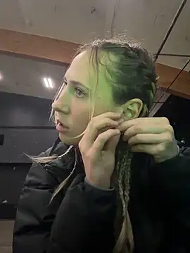 Snapshot of M1ssyk1ssy chatting on 8, 3, 2026 M1ssyk1ssy online show from 8, 3, 2026