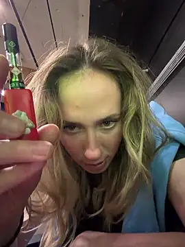 Snapshot of M1ssyk1ssy chatting on 25, 3, 2026 M1ssyk1ssy online show from 25, 3, 2026