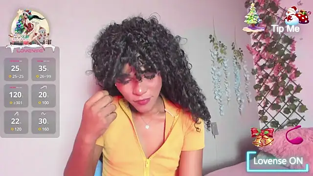 Snapshot of alexaa_cutee chatting on 29, 12, 2024 alexaa cutee online show from 29, 12, 2024