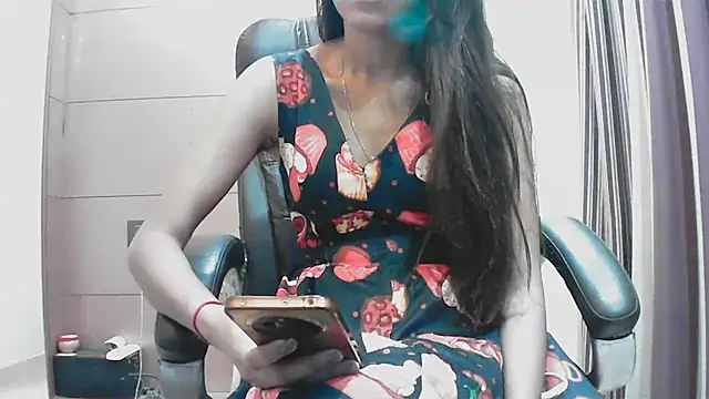 Snapshot of collage_hoty chatting on 11, 10, 2025 collage hoty online show from 11, 10, 2025