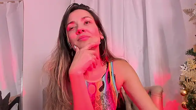 Snapshot of camilawm19 chatting on 11, 12, 2024 camilawm19 online show from 11, 12, 2024