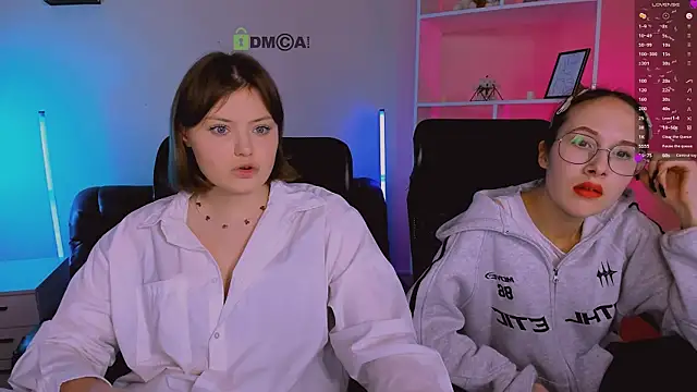 nikole kitt online show from 26, 11, 2025