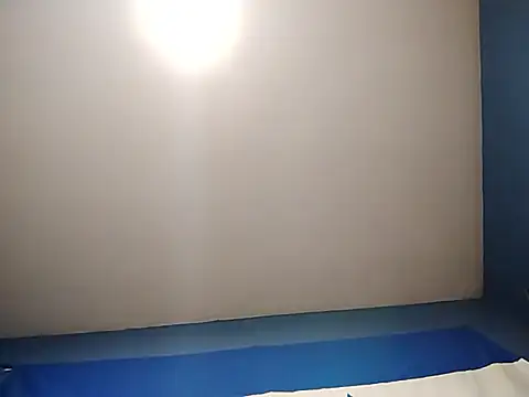 Snapshot of minitranca chatting on 17, 4, 2026 minitranca online show from 17, 4, 2026