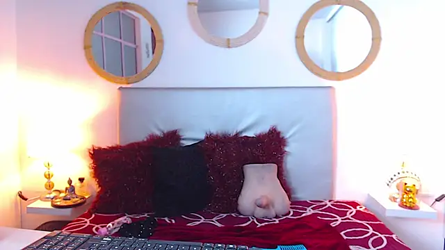 Snapshot of zoe_hecate_sexx chatting on 6, 3, 2026 zoe hecate sexx online show from 6, 3, 2026