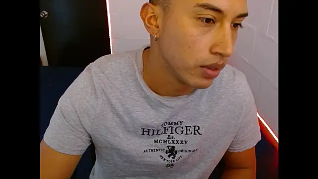 Davixx258 online show from 4, 2, 2025