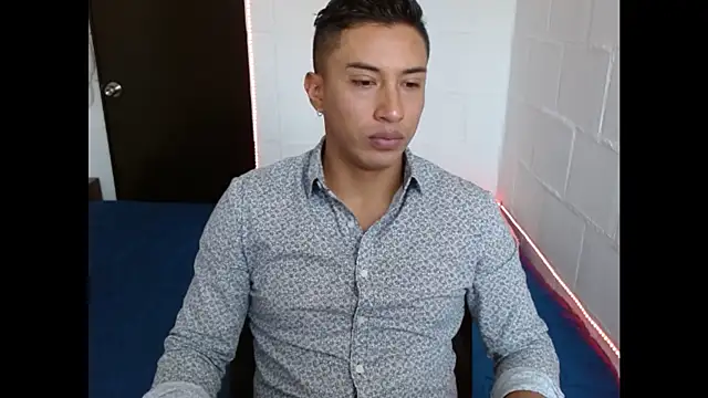 Davixx258 online show from 5, 2, 2025