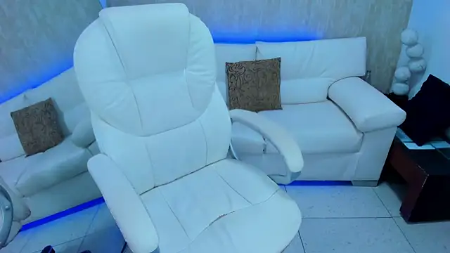 meggan 77 online show from 11, 1, 2025