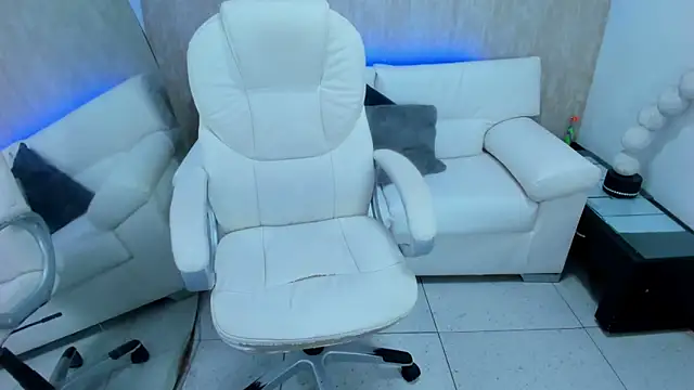 meggan 77 online show from 15, 1, 2025