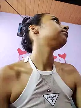 Snapshot of emma_ambar chatting on 22, 2, 2025 emma ambar online show from 22, 2, 2025