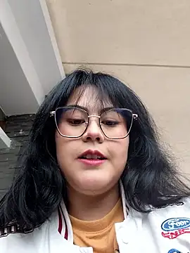 Snapshot of lara_moon25 chatting on 18, 11, 2025 lara moon25 online show from 18, 11, 2025