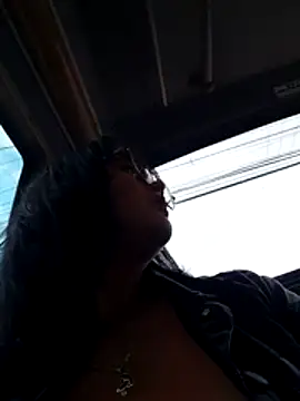 Snapshot of lara_moon25 chatting on 25, 11, 2025 lara moon25 online show from 25, 11, 2025