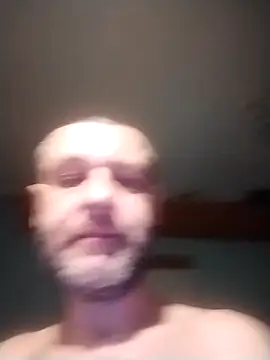 Snapshot of Andrzej-M chatting on 6, 4, 2026 Andrzej-M online show from 6, 4, 2026